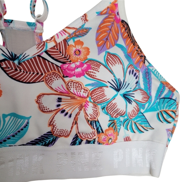 VS PINK ULTIMATE LIGHTLY LINED SPORTS BRA•Coconut White•NWT! - Picture 5 of 9